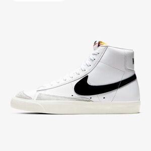 Nike: Blazer Mid “77 🤍